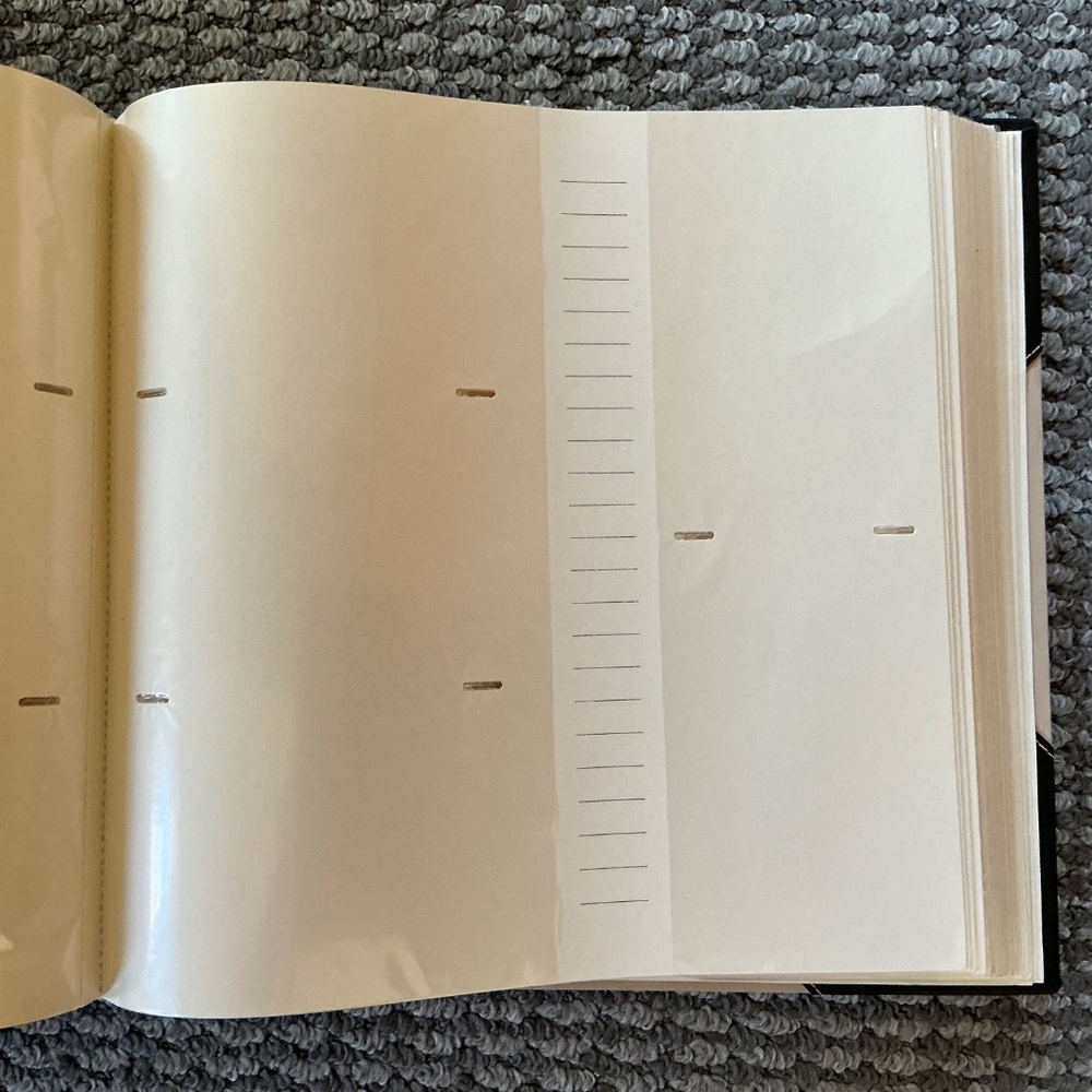 Pioneer High Capacity Photo Album Holds 500 4”x 6” Photos Tan & Black NWT - Picture 4 of 4